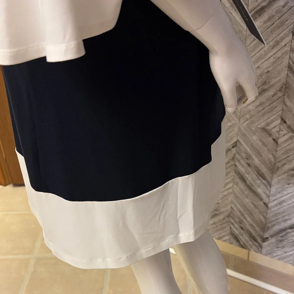 Tommy Hilfiger Black midi dress with Cream Accents, BNWT, size 8 - Picture 10 of 10